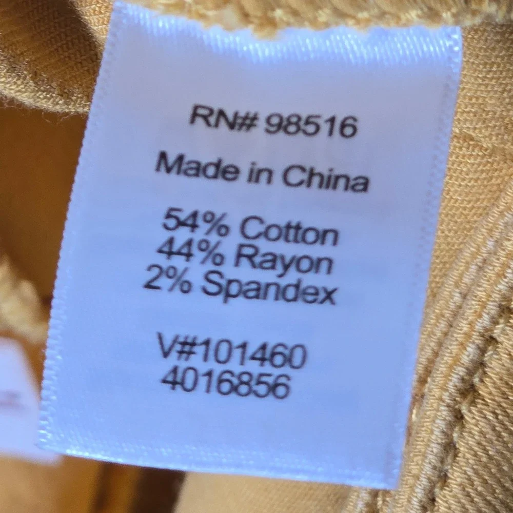 Coldwater Creek Womens Mustard‎ Yellow Capri Pants Size 14 Stretch